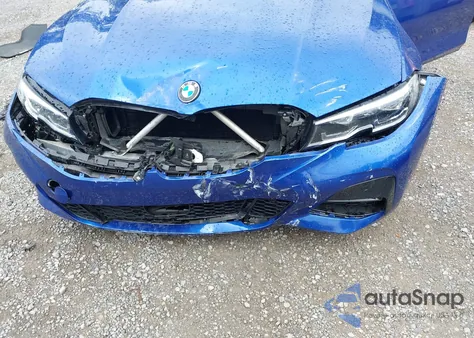 2019 BMW 330Xi z USA, uszkodzony, nr VIN WBA5R7C55KAJ80694